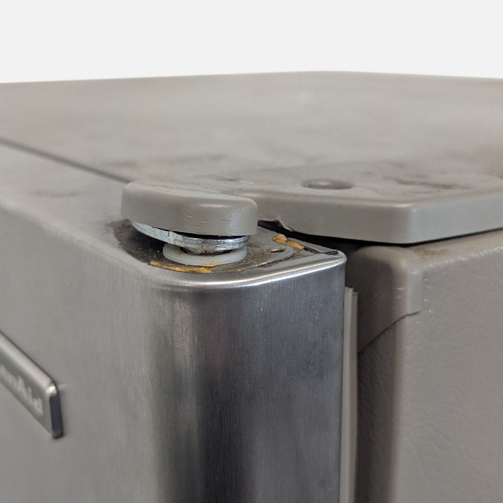 KitchenAid Side-by-Side Stainless Steel Refrigerator with Ice & Water Dispenser - Thumbnail 6