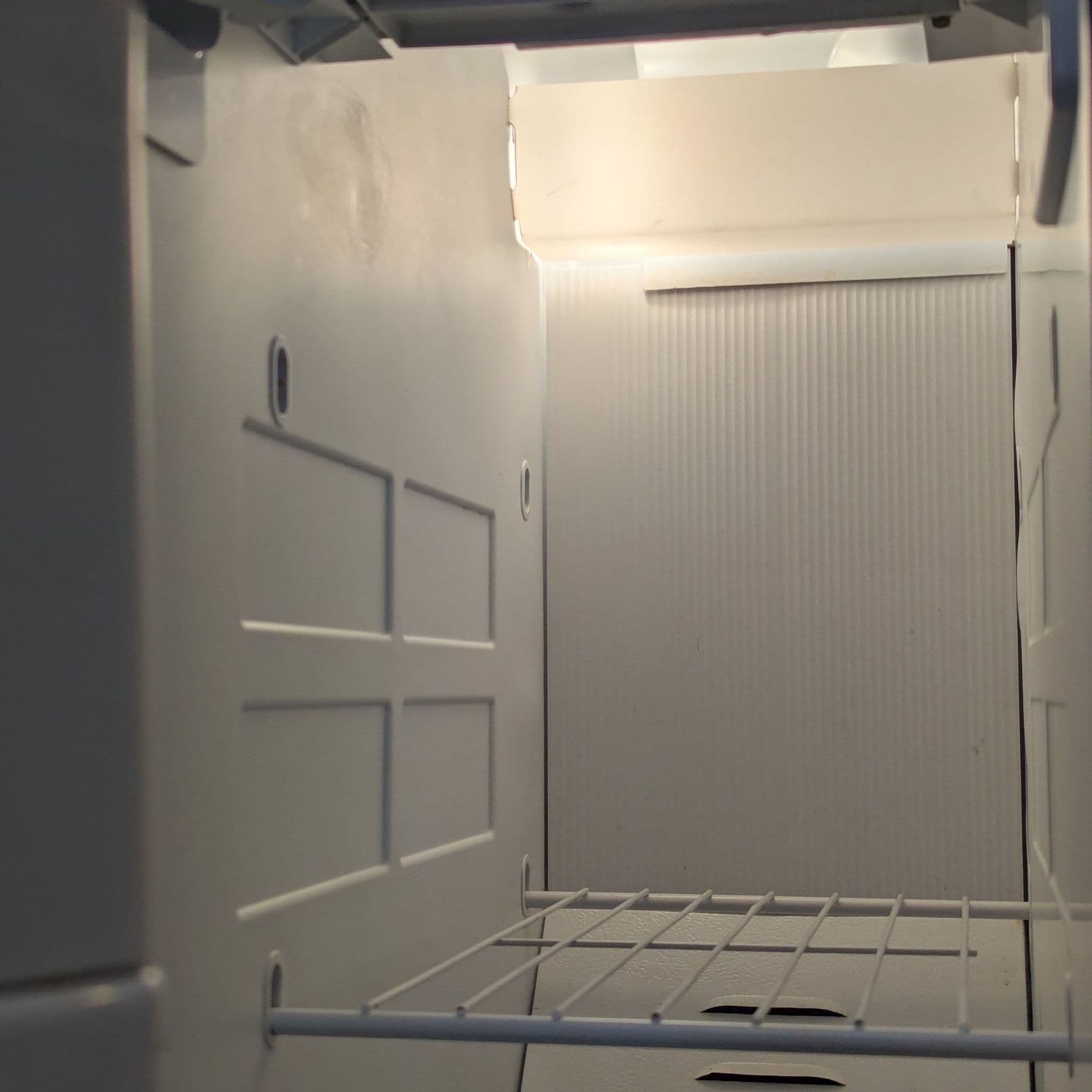 KitchenAid Side-by-Side Stainless Steel Refrigerator with Ice & Water Dispenser - Thumbnail 12