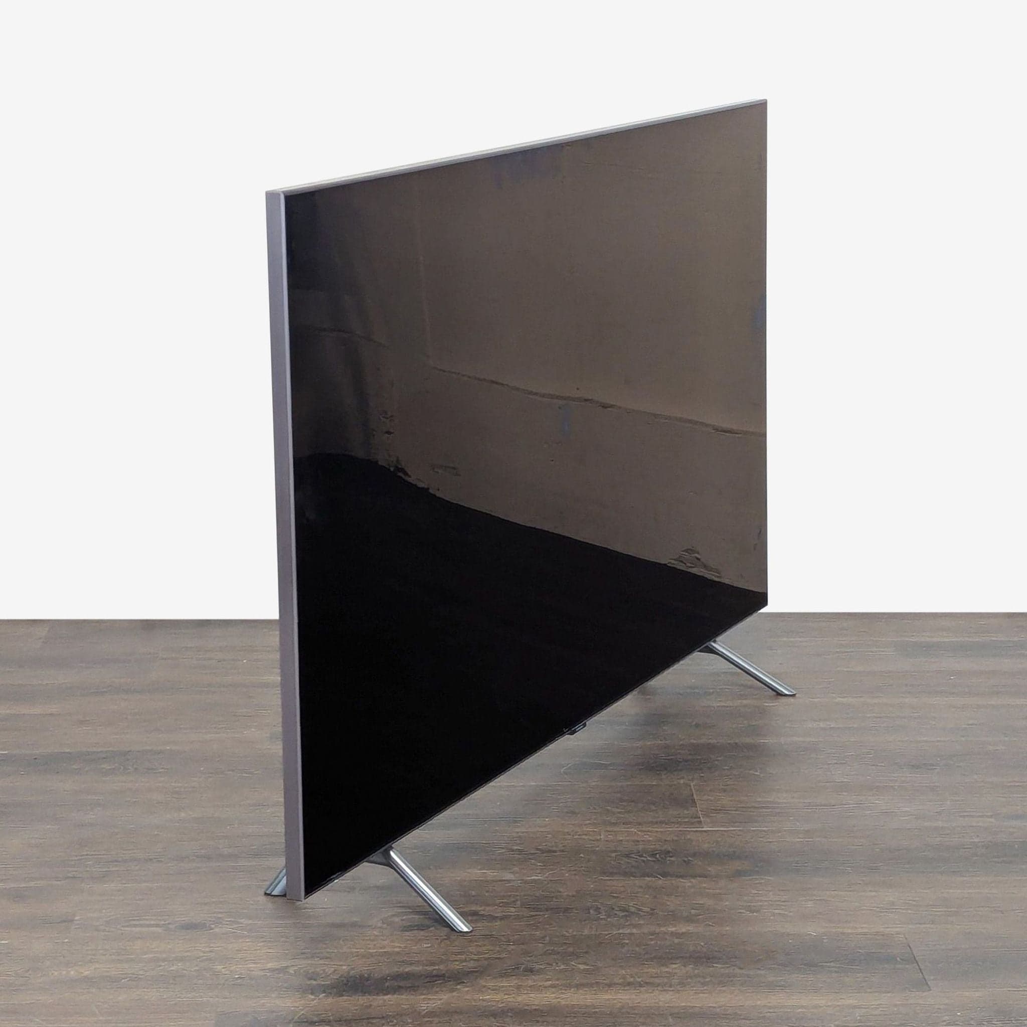 Samsung 65-Inch Flat Screen LED TV - Sleek Design, Excellent Condition - Thumbnail 8