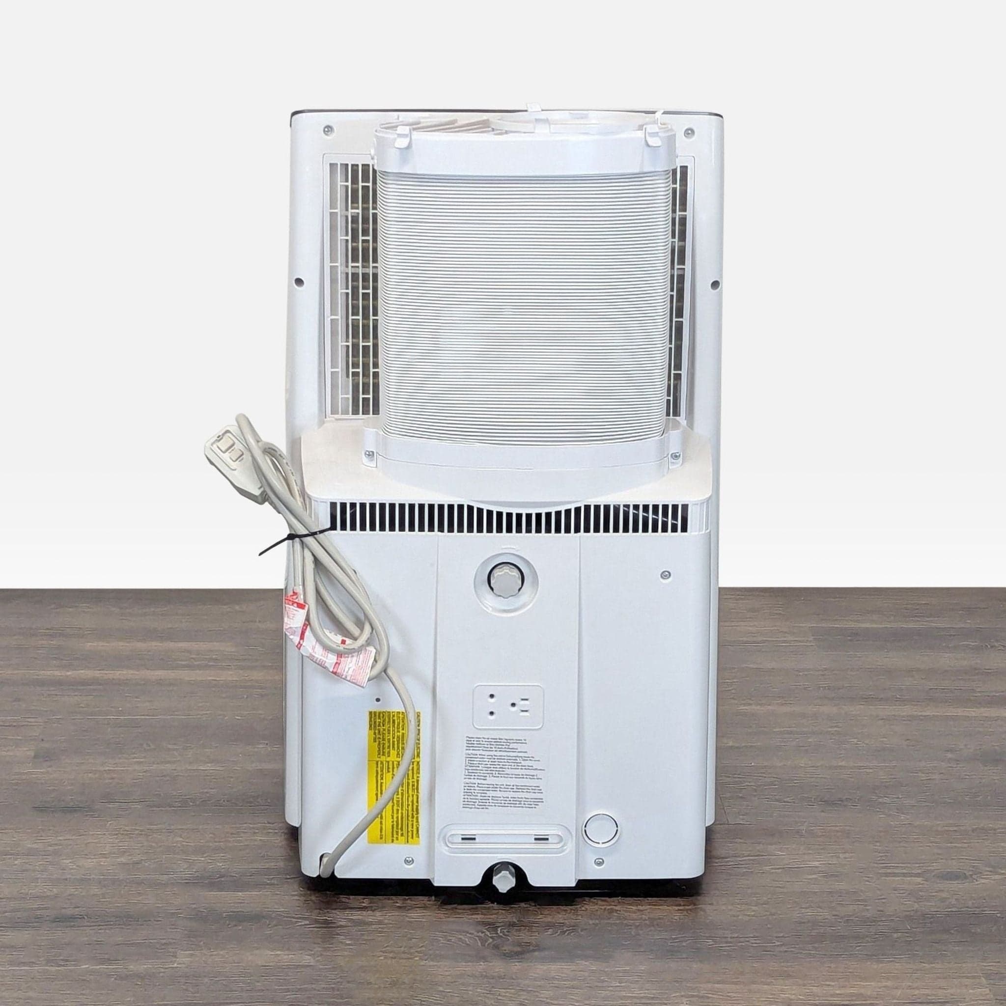 Danby Portable Air Conditioner – Compact and Easy to Move - Thumbnail 2
