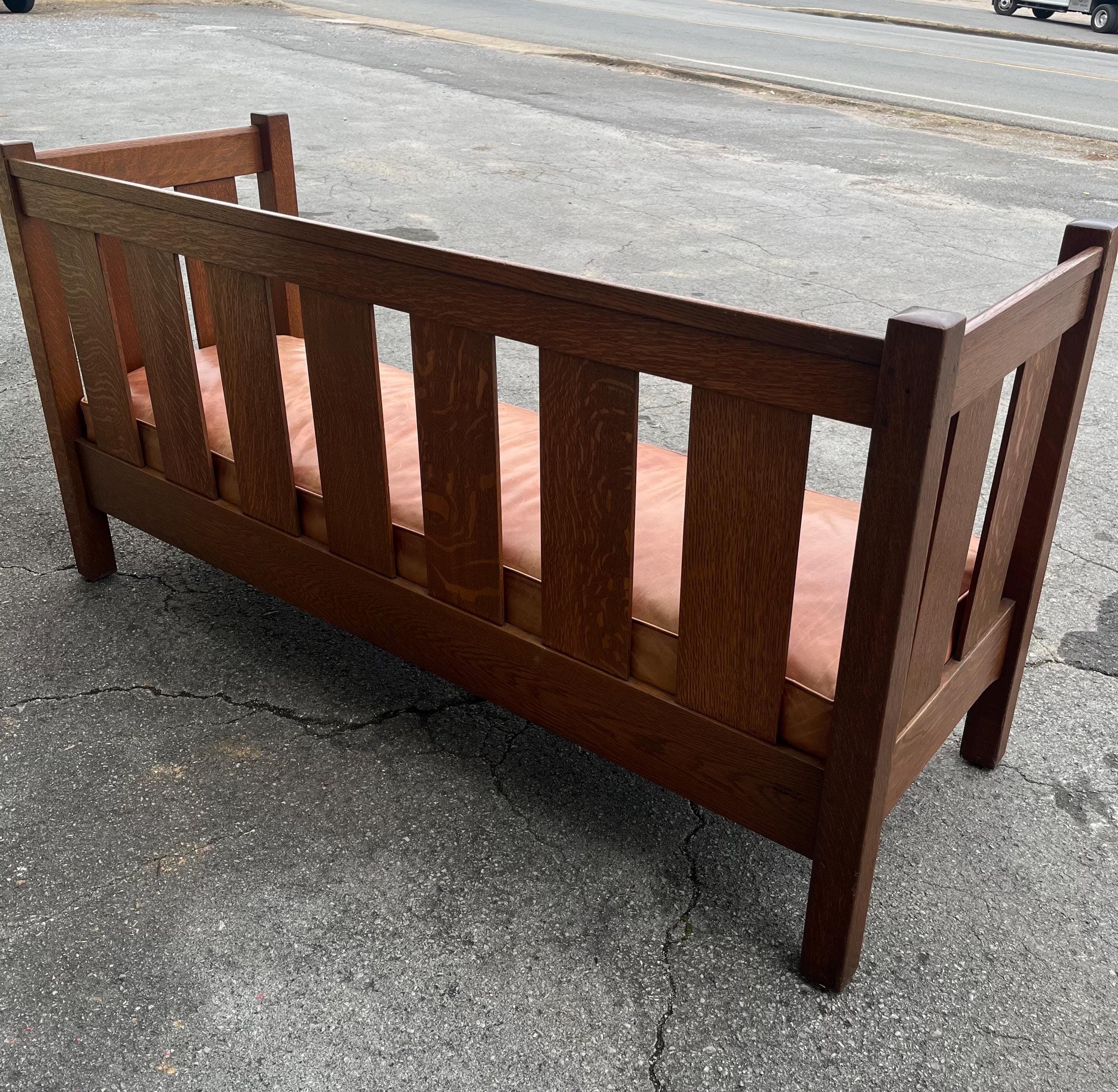 Early 20th Century L. & j.g. Stickley Model 216 Mission Oak Settle - Thumbnail 8