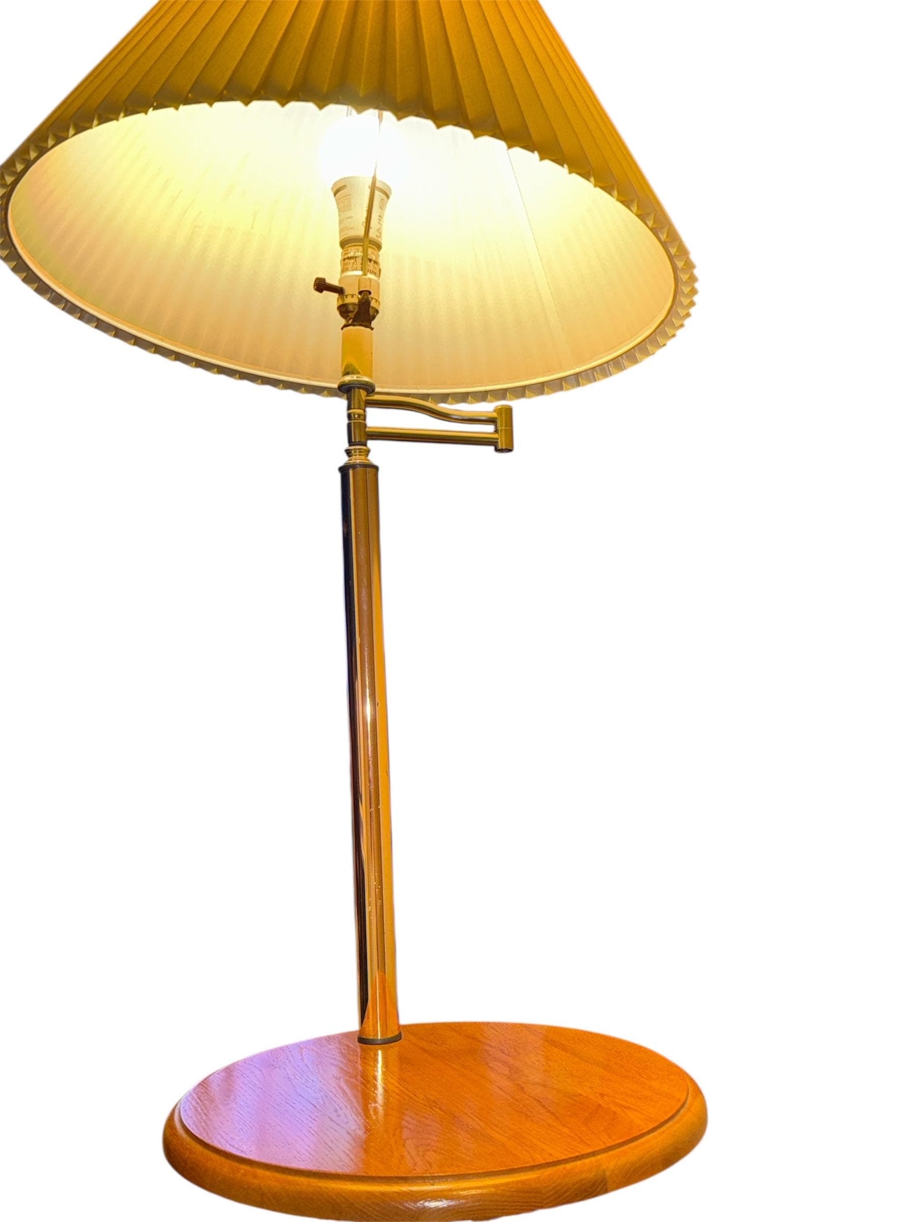 Vintage Anthony California Floor Lamp – Mid Century Oak Plant Stand, Swing Arm Lighting - Thumbnail 6