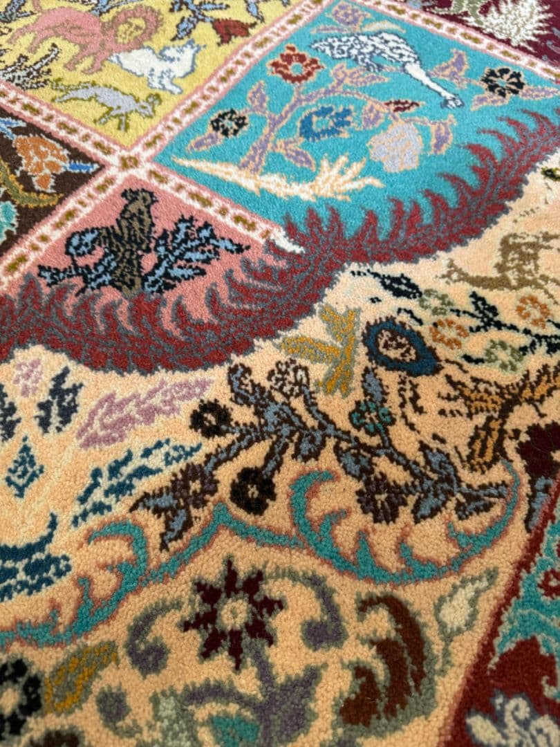 80"x128" Moroccan Wool Rug - Thumbnail 4