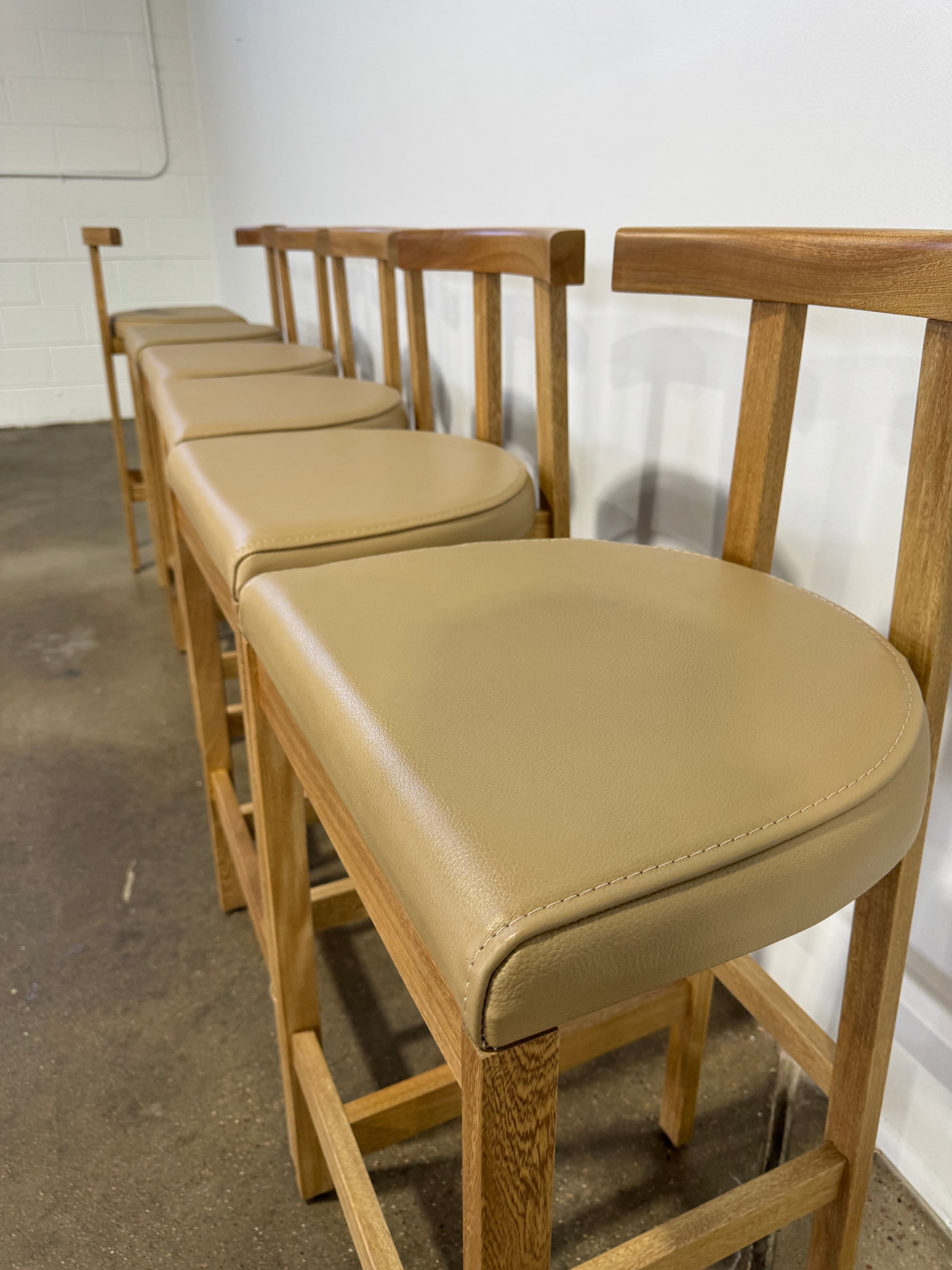 Lulu and Gerogia Ayvn Bar Stool - Thumbnail 6