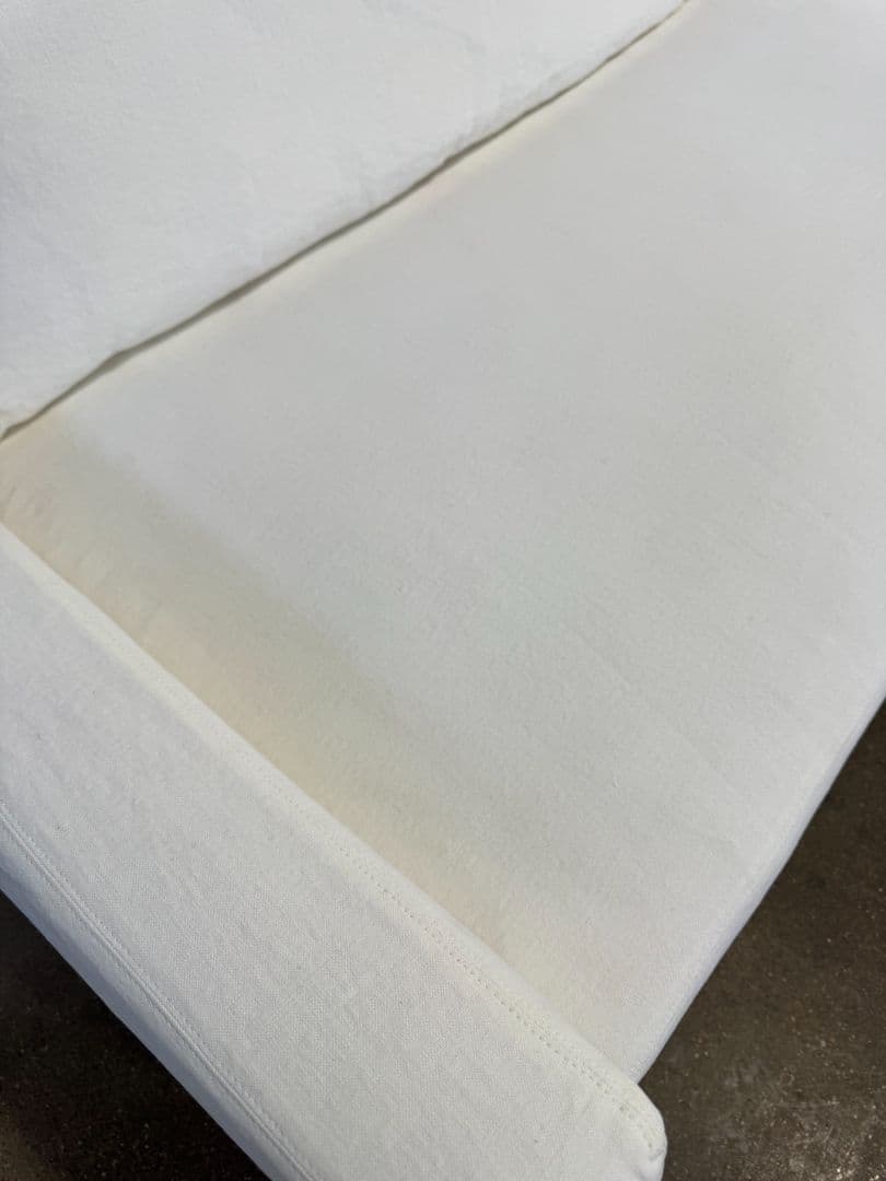 Jenni Kayne Harbor Sofa – 108" White Linen - Thumbnail 4