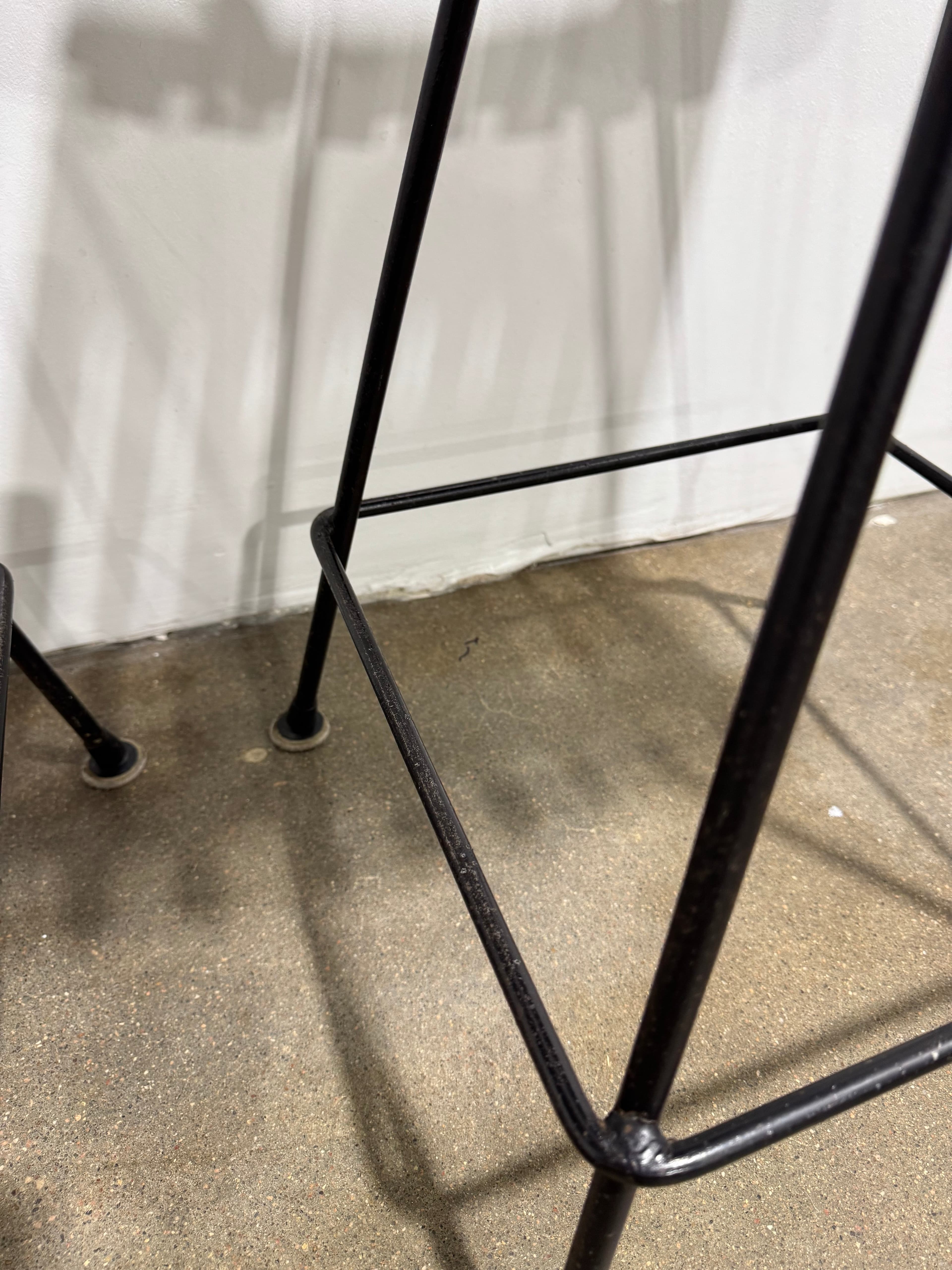 Arthur Umanoff Mid-Century Modern Counter Stool (set of 2) - Thumbnail 6