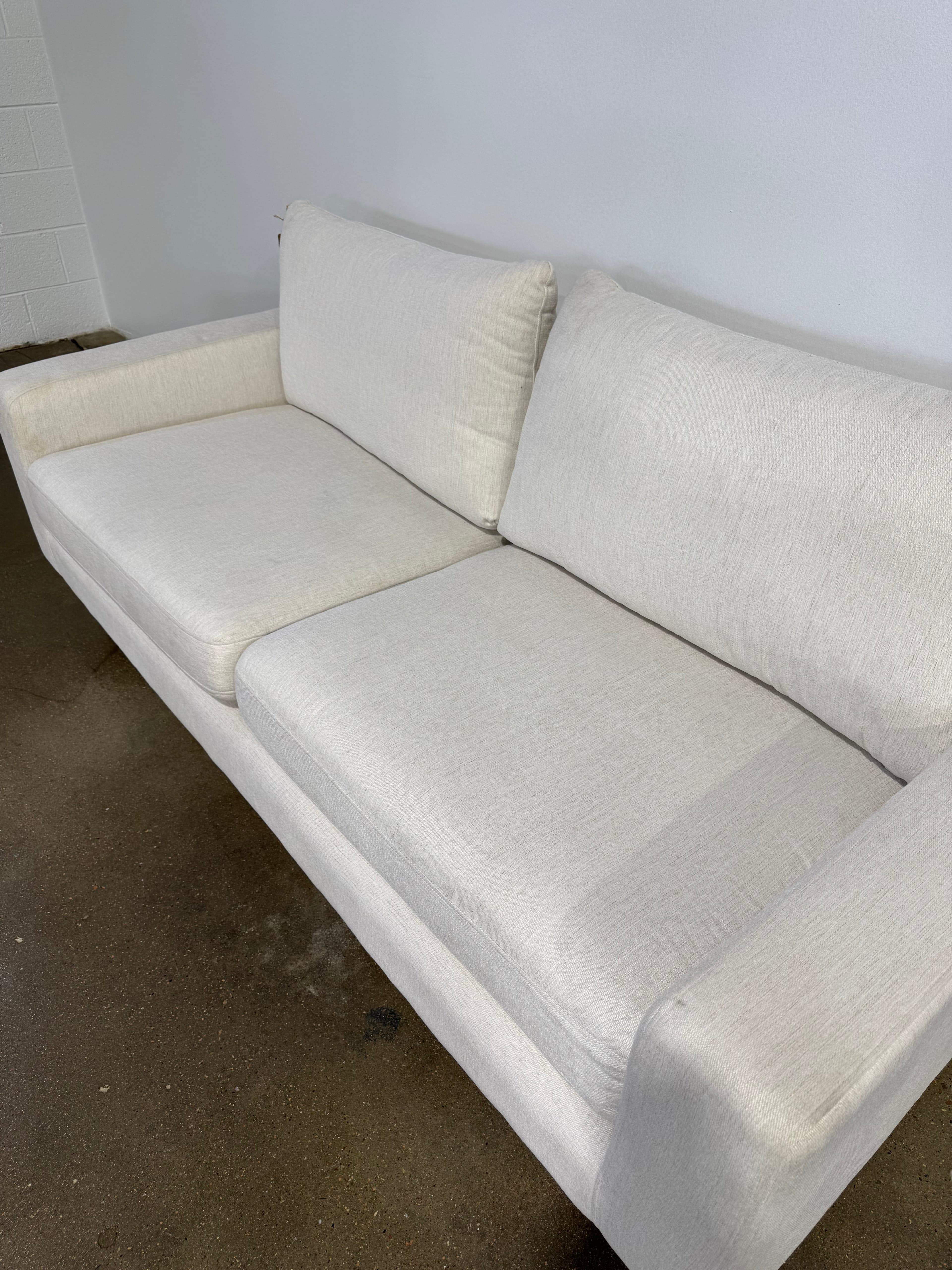 Interior Define Sloan 2-Seat - White - Thumbnail 3