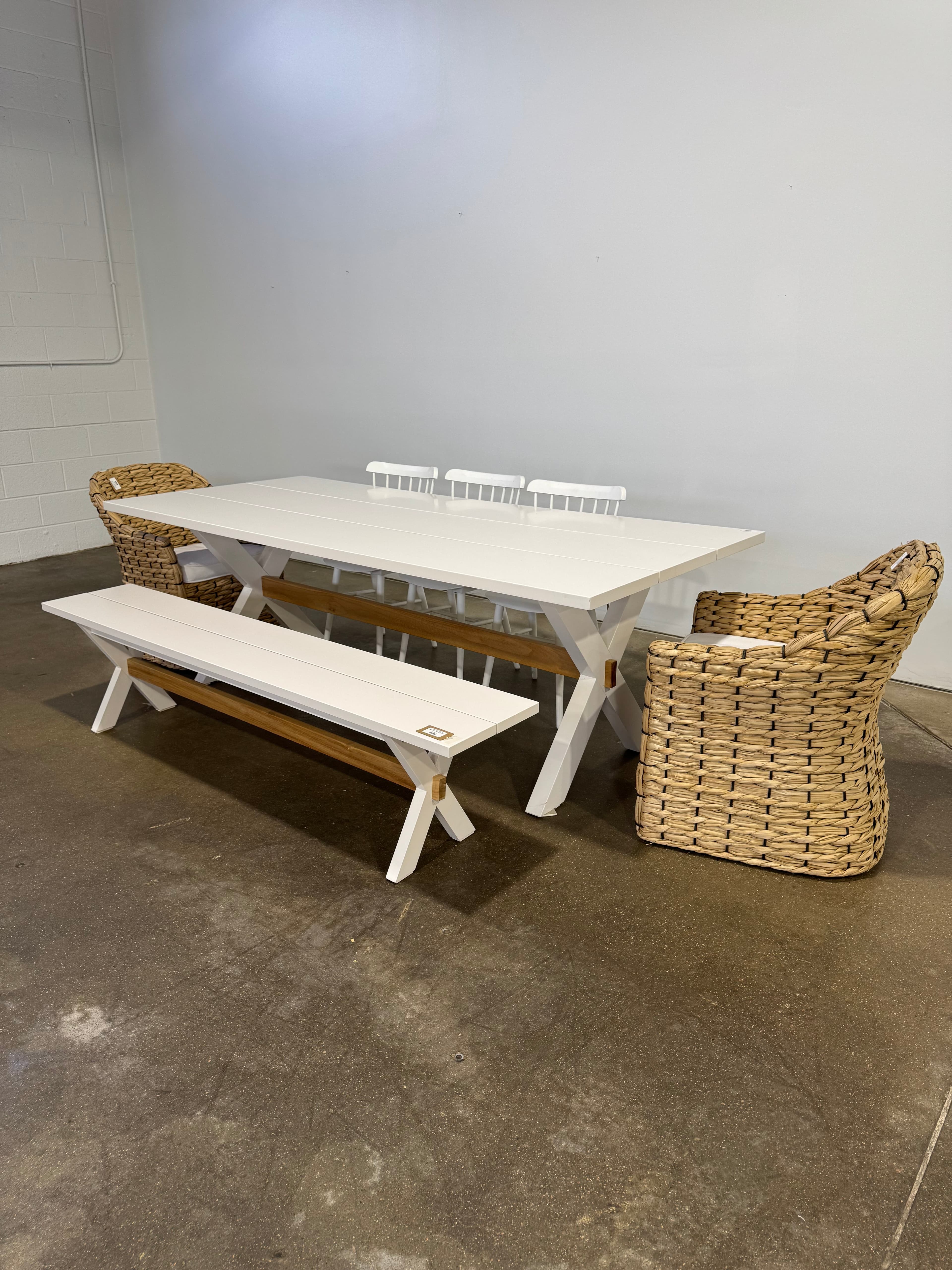 Serena and Lily California Dining Table - Thumbnail 6