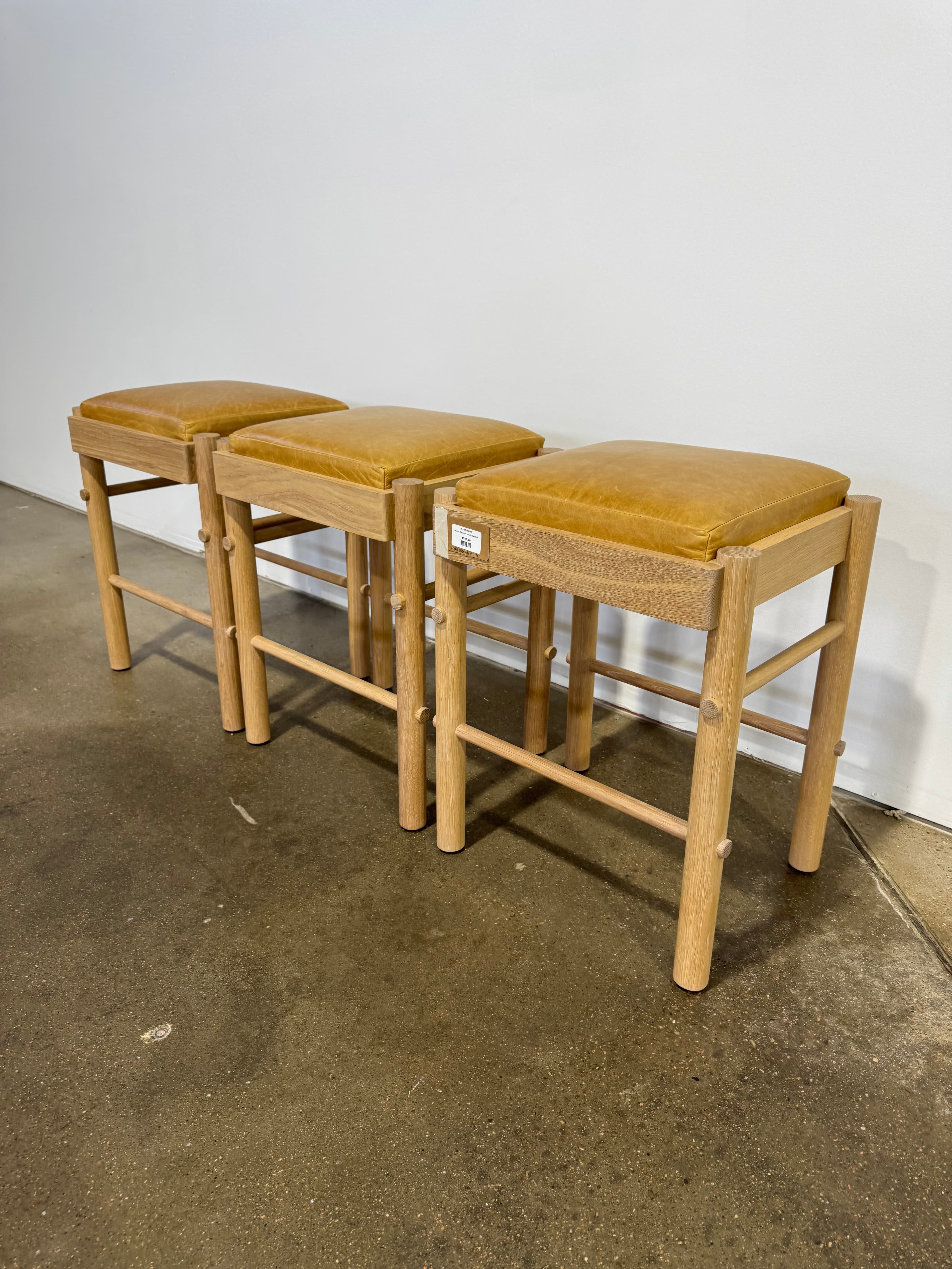 Community Manufacturing Marris Counter Stool - Leather - Thumbnail 3