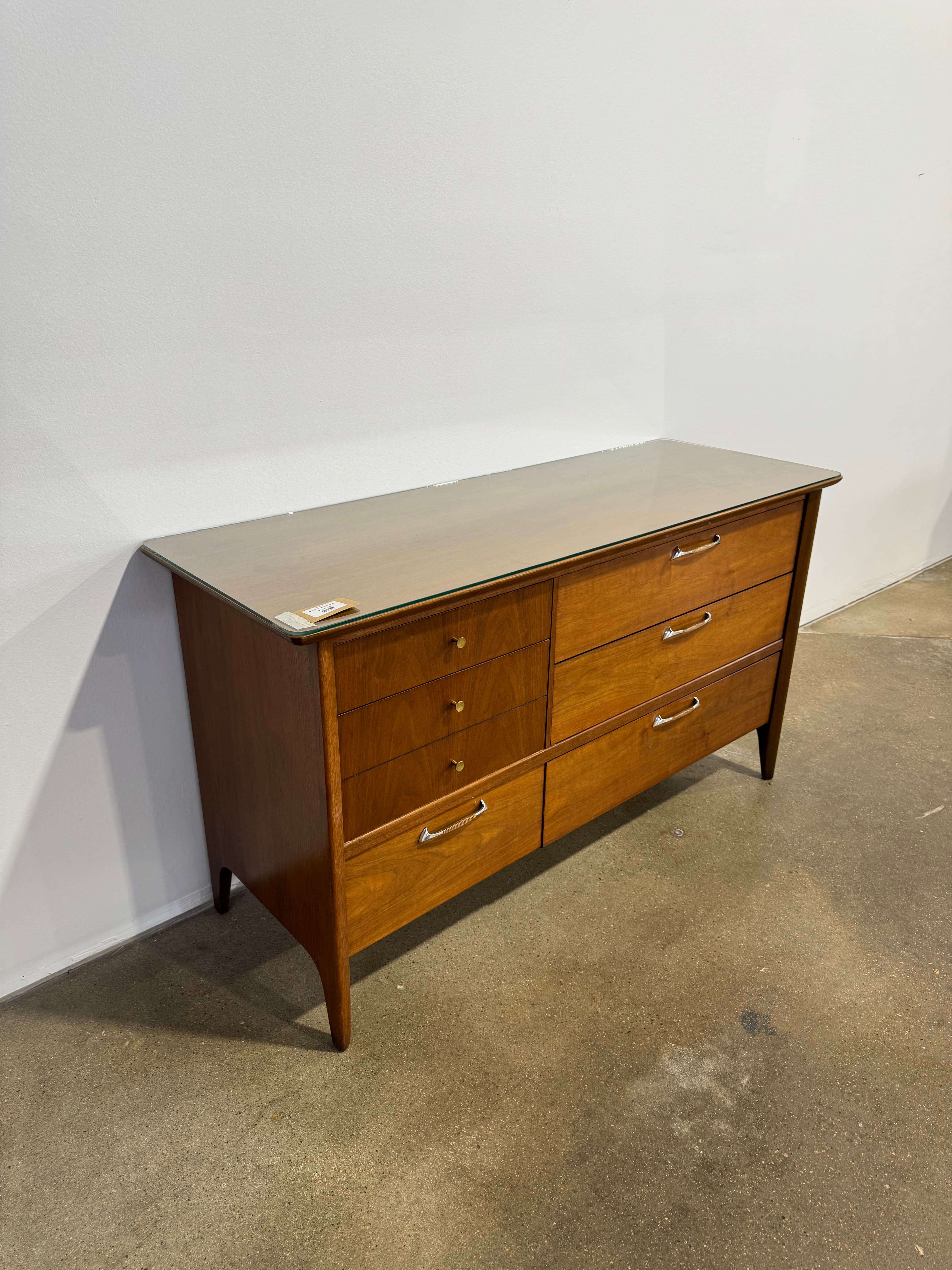 Drexel 1961 6 Drawer Dresser - Thumbnail 3