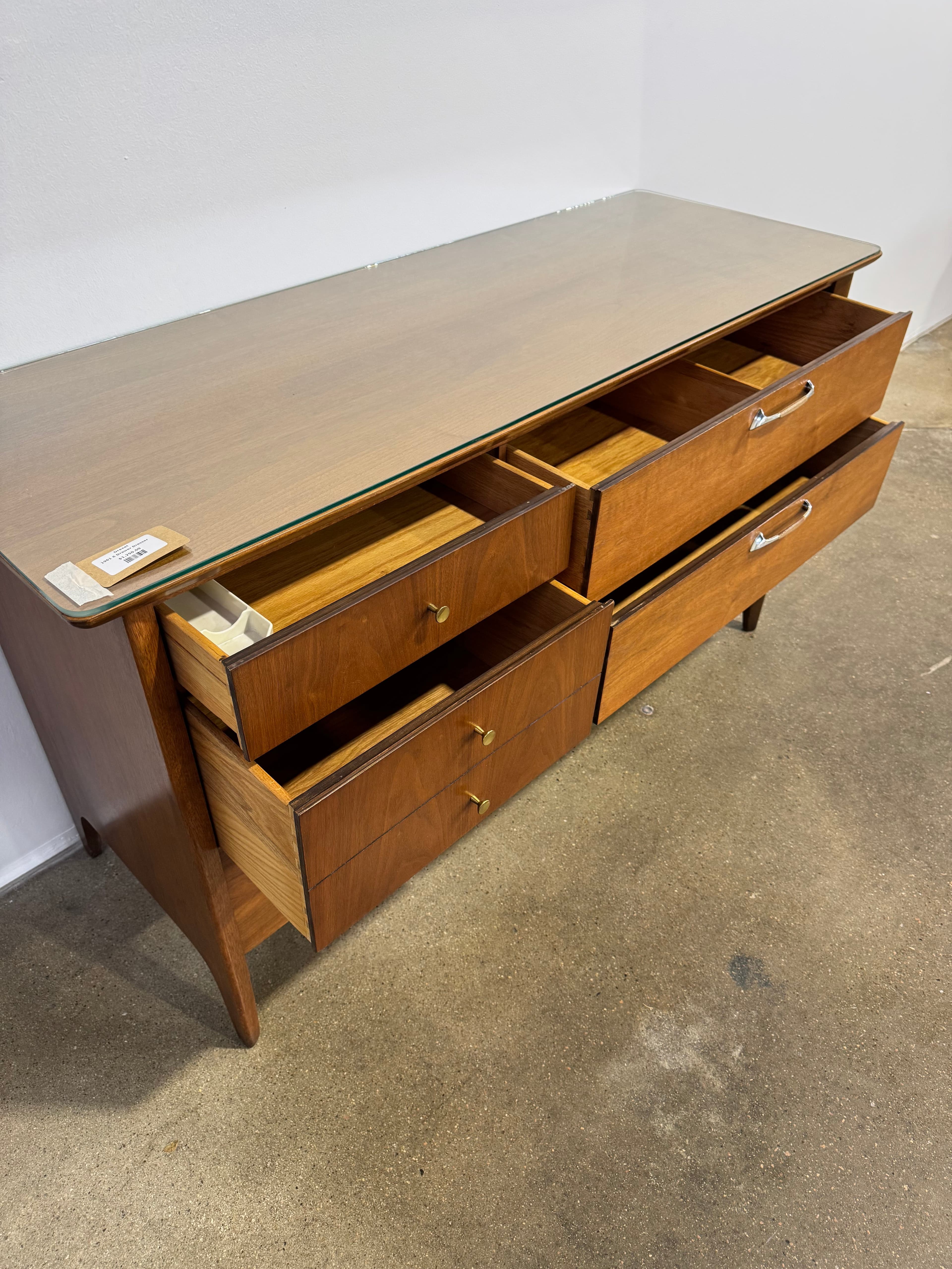 Drexel 1961 6 Drawer Dresser - Thumbnail 6