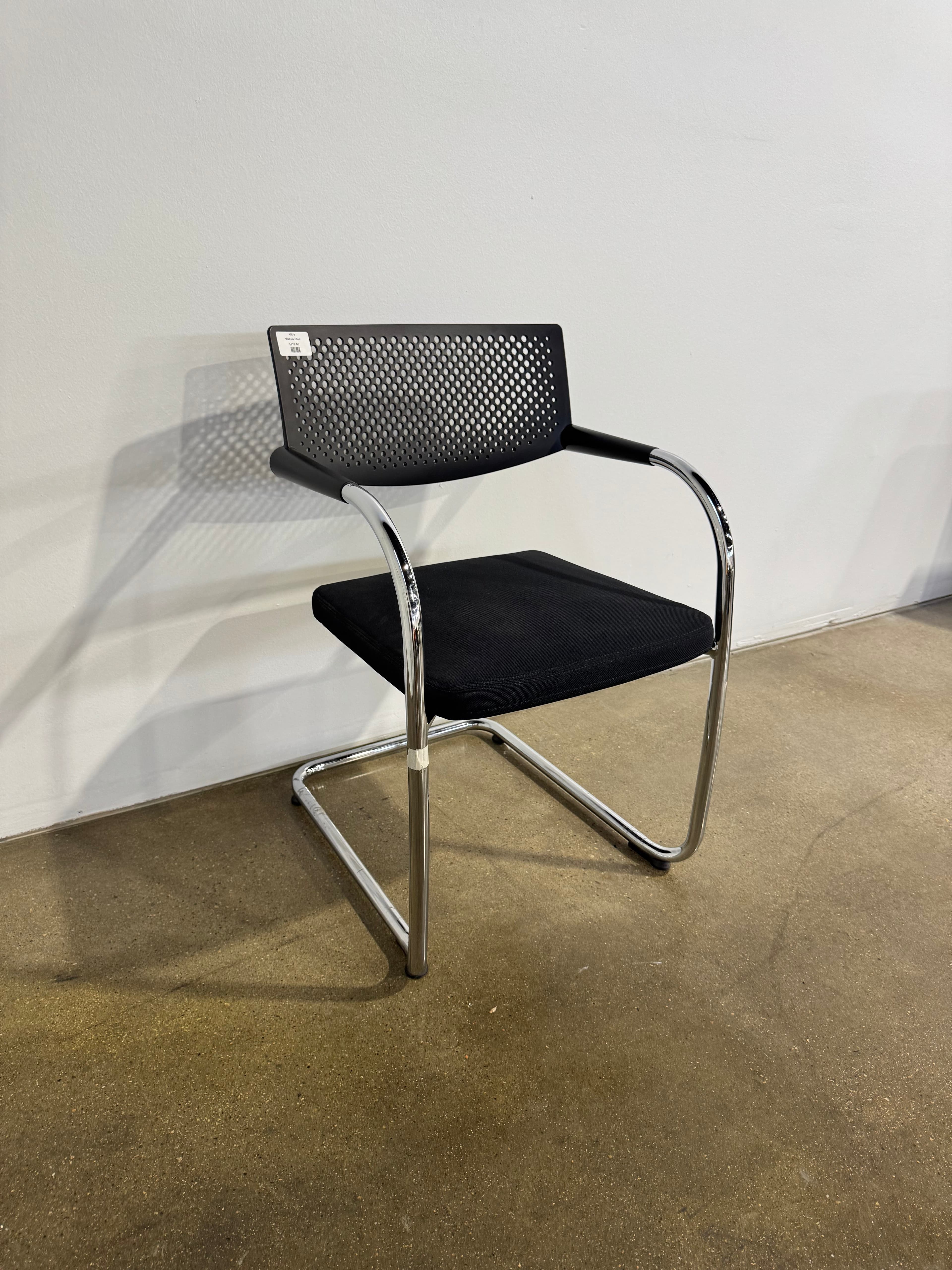 Vitra Visavis chair - Image 1