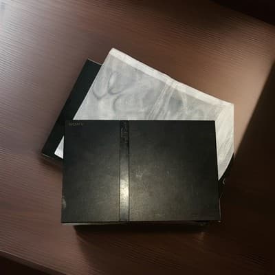 Sony PlayStation 2 Slim Console - Black - Thumbnail 2