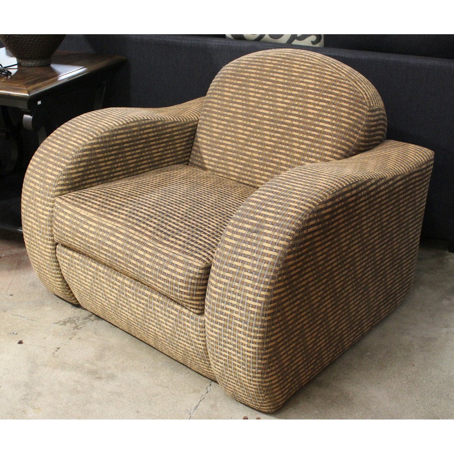 Directional Furniture Mid-Century Oversize Club Chair - Multi-Color - Thumbnail 3