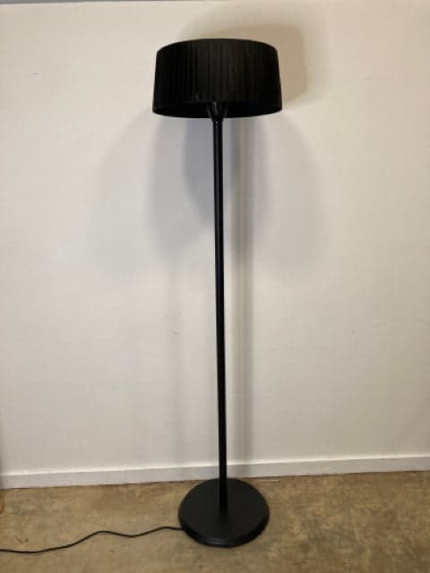 *NEW* Indoor & Outdoor Heater Floor Lamp - Image 1