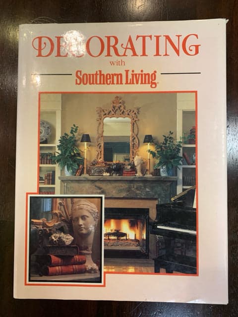 Decorating with Southern Living by The Oxmoor House - Image 1