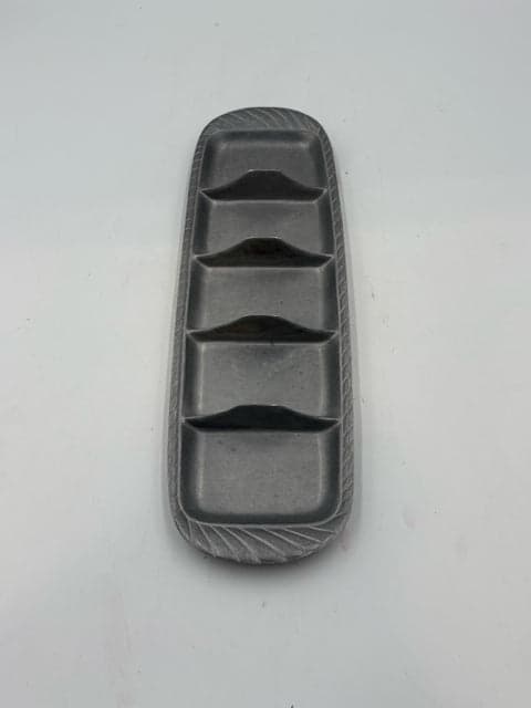 Wilton Armetale Grillware Tray - Thumbnail 3