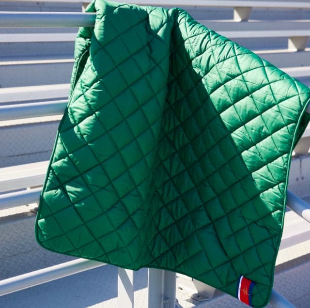 Green Waterproof Quilted Puffer Blanket - Image 1