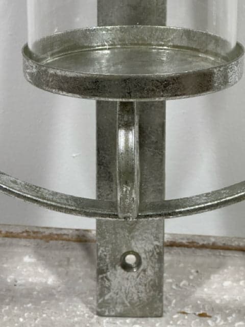 Kate And Laurel Silver Wall Mount Candleholder(Hurricane Included) - Thumbnail 3