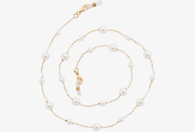 *NEW* I Heart Eyewear Paloma Eyeglass Chain - Image 1