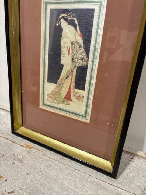 Geisha Girl On Silk In White Dress In Black And Gold Frame Artwork - Thumbnail 2