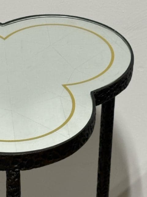 Gabby Home Trefoil Mirrored Top Accent Table - Thumbnail 3