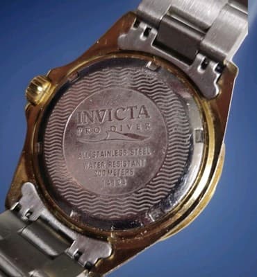 Invicta Men's 14124 Pro Diver Quartz 3 Hand Gold Dial Watch - Thumbnail 4