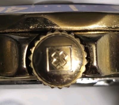 Invicta Men's 14124 Pro Diver Quartz 3 Hand Gold Dial Watch - Thumbnail 6