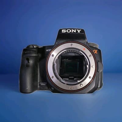 Sony Alpha α55 SLT-A55V Digital SLR body + Battery (No Charger Or Lens) - Thumbnail 6