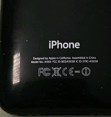 Black Apple iPhone 3GS 8GB A1303 Collectible AS-IS, NOT IN WORKING CONDITION - Thumbnail 4
