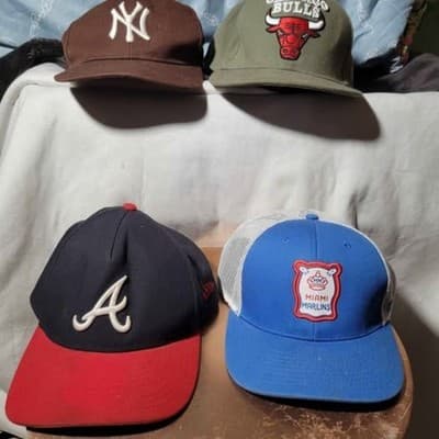 Lot of 4 Hats - Image 1