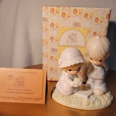 Precious Moments "Gone But Never Forgotten" - Image 1