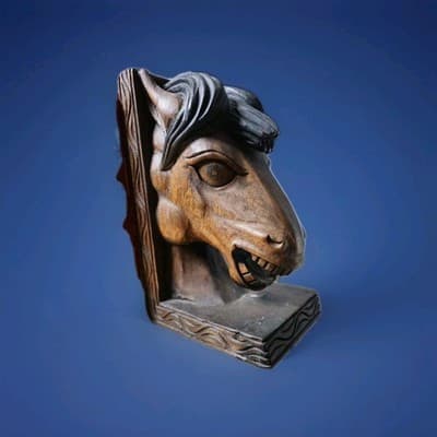 Hand Carved Wooden Horse Head Book Ends (Books Not Included) - Thumbnail 3