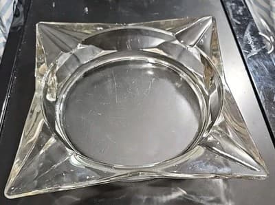 Mid Century Atomic Pointed Vintage Glass AshTray Angular Coaster Catchall 8 Inch - Thumbnail 2