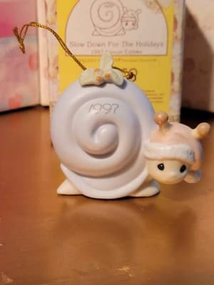 Precious Moments "Slow Down for the Holidays" 1997 Annual Edition Ornament - Thumbnail 2