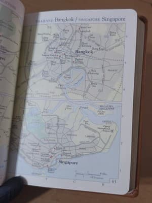 The Traveler's Atlas Leather Bound Full Grain Hide Gold Edge Pages 1997 Edition - Thumbnail 10