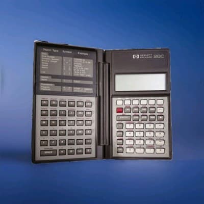 Vintage Hewlett Packard 28C Graphing Calculator 3 New Batteries Fully Working - Thumbnail 2