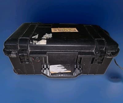 Pelican 1510 Travel Hard Portable Case Camera Wheeled Handle Luggage Black