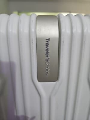 White Traveler's Choice 20" Carry-On Expandable Spinner Suitcase - Thumbnail 2