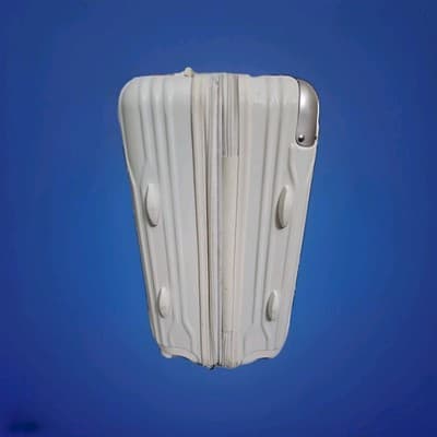 White Traveler's Choice 20" Carry-On Expandable Spinner Suitcase - Thumbnail 7