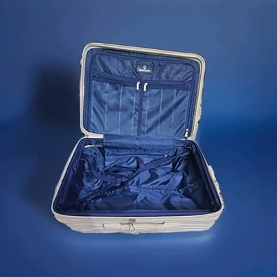 White Traveler's Choice 20" Carry-On Expandable Spinner Suitcase - Thumbnail 9