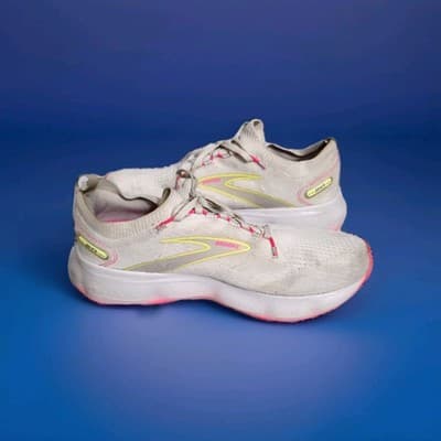 Size 10 - Brooks Glycerin StealthFit 20 Grey Pink W