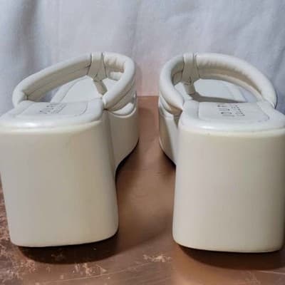 Journee Collection Women's Shareene Slip On Platform Wedge Sandals (Size 8.5) - Thumbnail 5