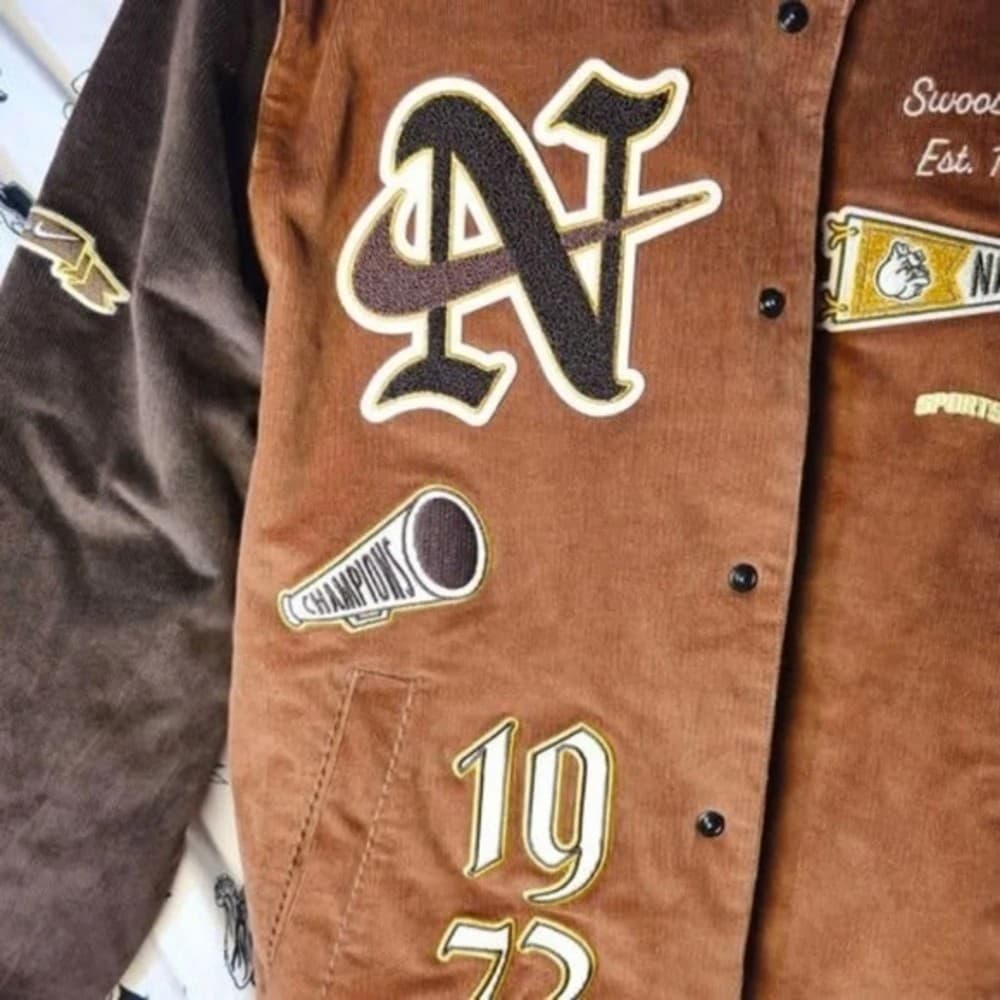 Nike Swoosh High Est 1972 Varsity Bomber Jacket Brown Corduroy Mens Small - Thumbnail 4