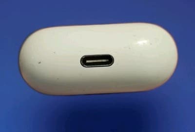 Apple AirPods 4th Generation - Replacement Charging Case