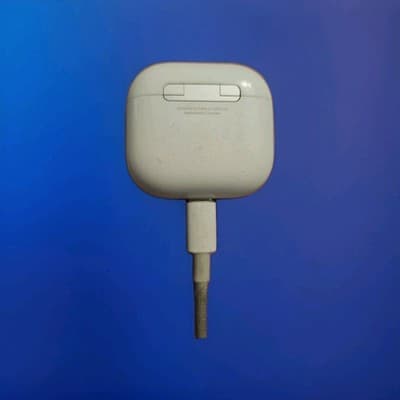 Apple AirPods 4th Generation - Replacement Charging Case - Thumbnail 2