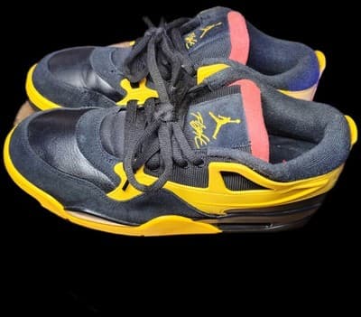 Nike Air Jordan 4s "Bruce Lee" Black and University Gold, Red Accent Size 10.5 - Thumbnail 5