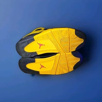 Nike Air Jordan 4s "Bruce Lee" Black and University Gold, Red Accent Size 10.5 - Thumbnail 14