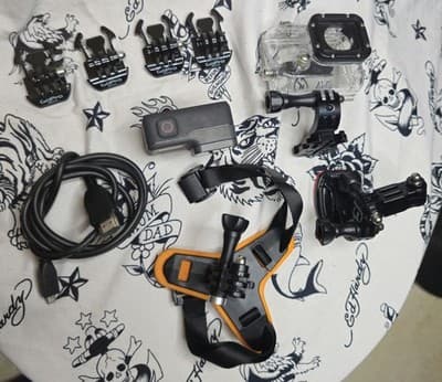 GoPro Hero 6 Black 12MP 4K Action Camera + A Bunch of Accessories Bundle - Thumbnail 8