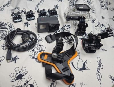 GoPro Hero 6 Black 12MP 4K Action Camera + A Bunch of Accessories Bundle - Thumbnail 9